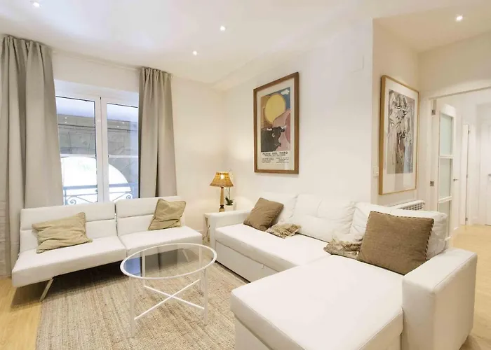 The Collection | Gallery Apartment San Sebastian